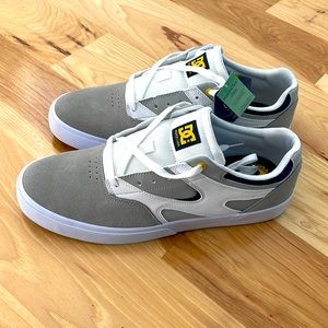 Mens DC Skate Shoe US SIZE 13 NWT